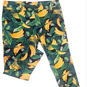 EUC Old Navy Women 14 Mid Rise Pixie Skinny Ankle Stretch Pants, Banana Print